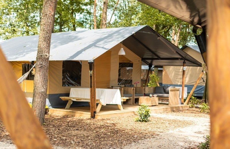 Luxury safari tent with sanitary facilities